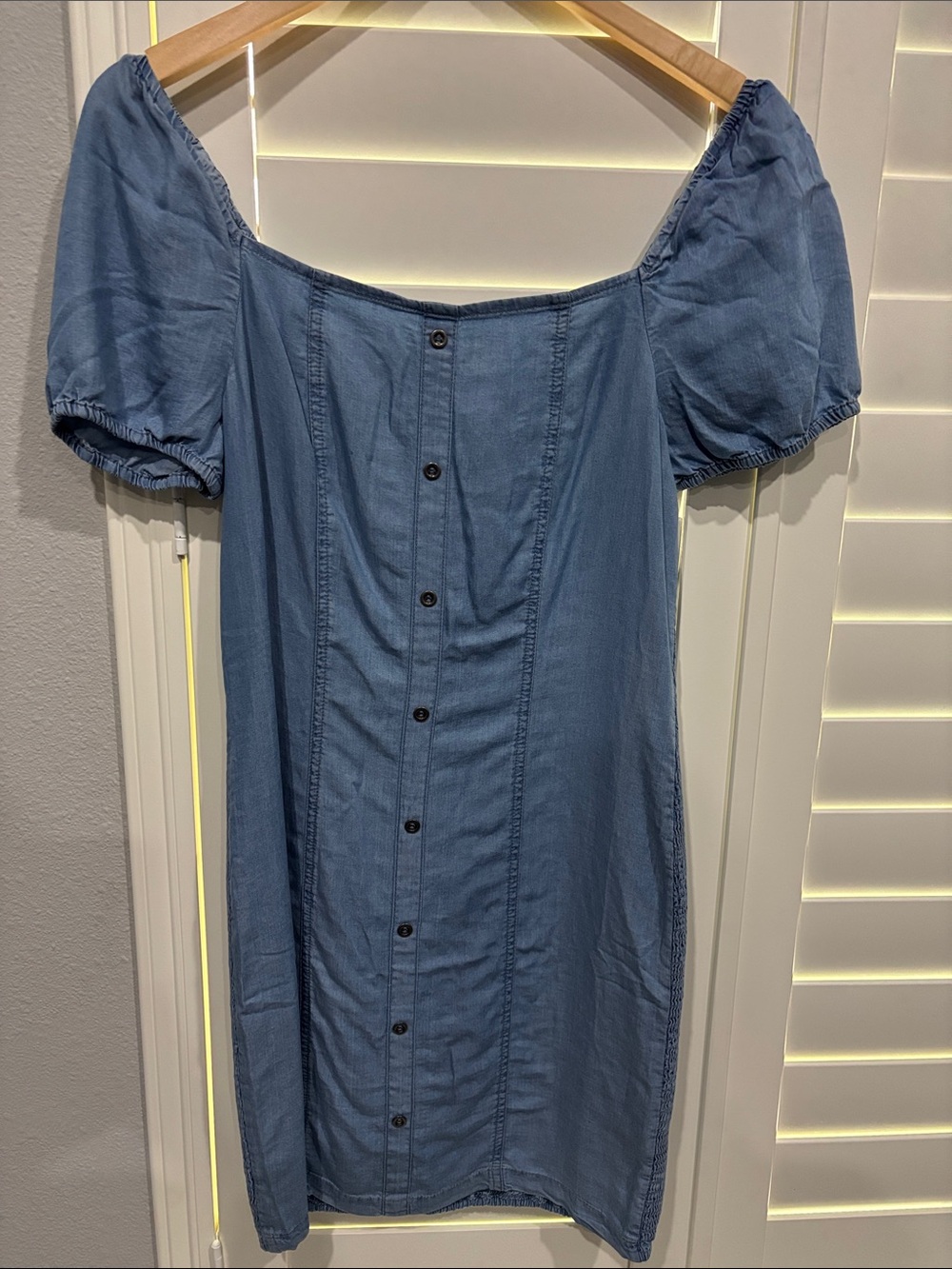 Love Tree Blue Puff-Sleeve Button-Front Mini Dress